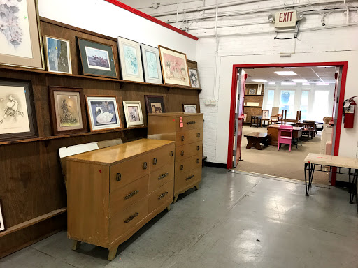 Thrift Store «The Salvation Army Family Store & Donation Center», reviews and photos