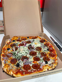 Pepperoni du Pizzas à emporter Le Kiosque à Pizzas à La Ferté-Gaucher - n°1