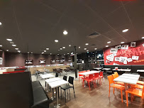Atmosphère du Restaurant KFC BORDEAUX LE LAC - n°18