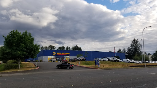 Auto Parts Store «NAPA Auto Parts - Genuine Parts Company», reviews and photos, 8441 S 180th St, Kent, WA 98032, USA