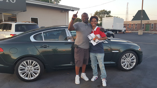 Used Car Dealer «Cross Keys Auto», reviews and photos, 14050 New Halls Ferry Road, Florissant, MO 63033, USA