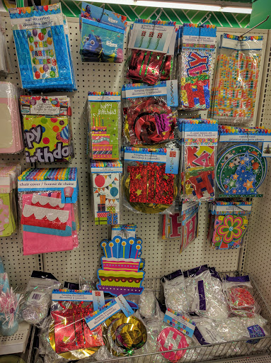 Dollar Store «Dollar Tree», reviews and photos, 3337 Rosecrans St, San Diego, CA 92110, USA