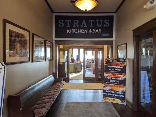 Public Golf Course «Fairways of Canton- Stratus Kitchen & Bar», reviews and photos, 400 Laurel Canyon Pkwy, Canton, GA 30114, USA