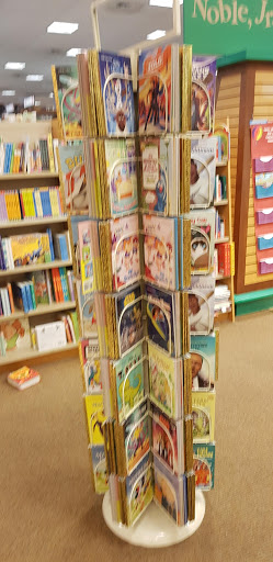 Book Store «Barnes & Noble», reviews and photos, 1716 Towne Centre Way, Mt Pleasant, SC 29464, USA