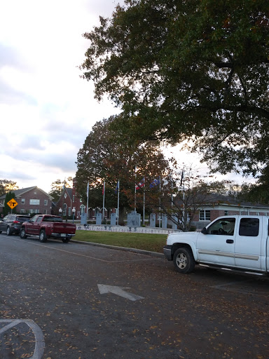 Grocery Store «Rockmart Farmers Market», reviews and photos, Water St, Rockmart, GA 30153, USA