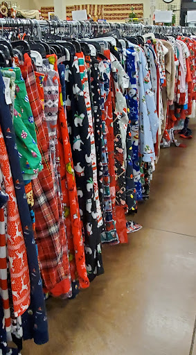 Thrift Store «Puyallup Goodwill», reviews and photos