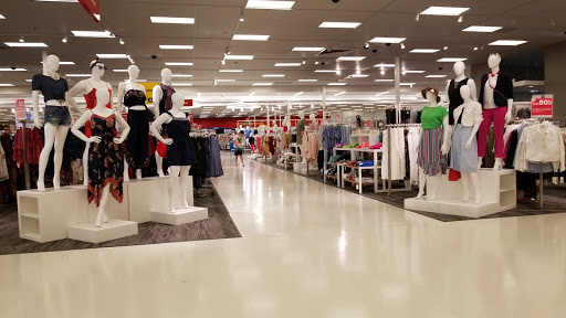 Department Store «Target», reviews and photos, 2747 Gulf to Bay Blvd, Clearwater, FL 33759, USA