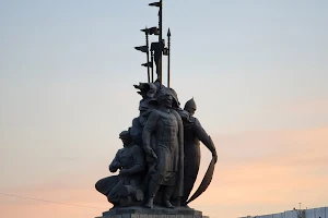 Monument to the founders of Surgut image