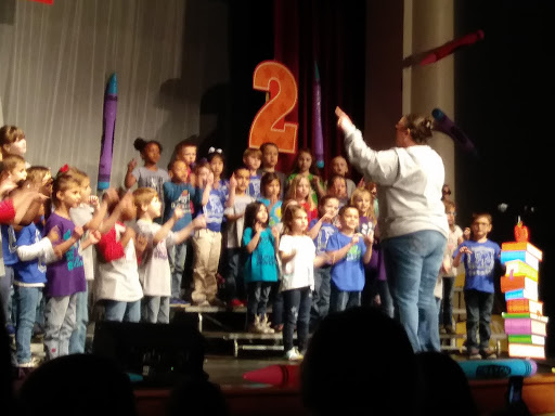 Performing Arts Theater «Krider Performing Arts Center», reviews and photos, 650 Volunteer Dr, Paris, TN 38242, USA