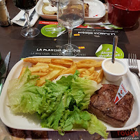 Steak du Restaurant de grillades Poivre Rouge à Bollène - n°1