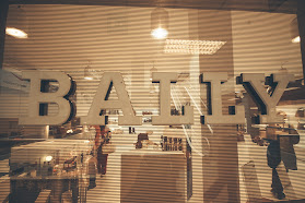 Bally Store