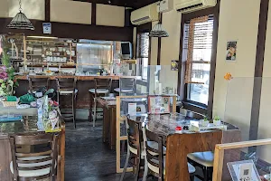 Café＆めし屋 茶楽 image