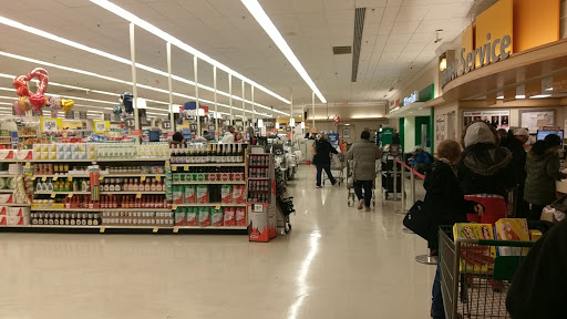 Grocery Store «Giant Food Stores», reviews and photos, 833 W Trenton Ave, Morrisville, PA 19067, USA