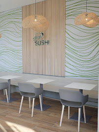 Atmosphère du Restaurant de sushis Eat SUSHI Pessac - n°5