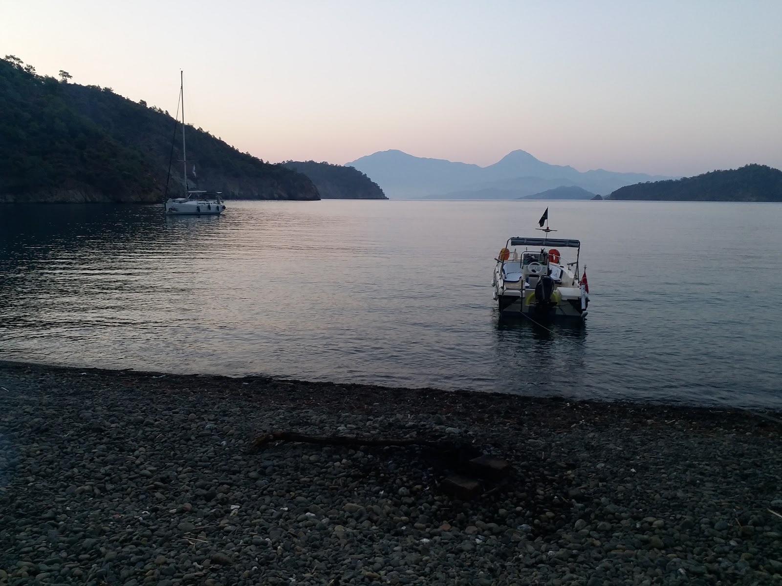 İnlice Plajı II'in fotoğrafı küçük koy ile birlikte