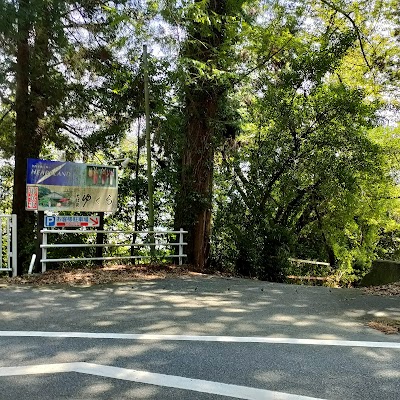 そば処ゆくら駐車場