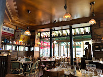 Atmosphère du Restaurant Café de la Place à Paris - n°11
