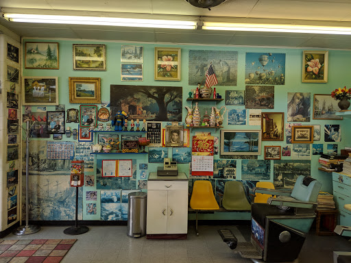 Barber Shop «F M Barber Shop», reviews and photos, 203 Henry Ruff Rd, Inkster, MI 48141, USA