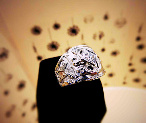 Pawn Shop «Tempe Pawn and Gold», reviews and photos, 2105 S Rural Rd, Tempe, AZ 85282, USA