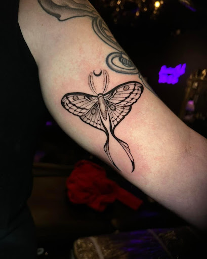 Explore tattoo ideas lotus flower, creative tattoo ideas in Melbourne, available at Bonnie n Clyde Tattoo Studio