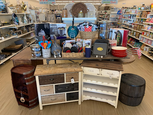 Home Goods Store «Tuesday Morning», reviews and photos, 655 S Mt Juliet Rd, Mt Juliet, TN 37122, USA