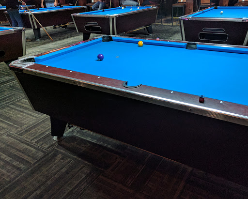 Sports Bar «Brass Rail Sports Bar, Restaurant & Pool Hall», reviews and photos, 4940 NE 81st St, Kansas City, MO 64119, USA