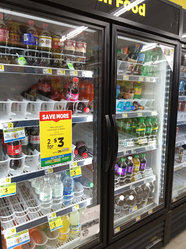 Shopping Mall «Village Square Shopping Center», reviews and photos, 2800 Recker Hwy, Winter Haven, FL 33880, USA