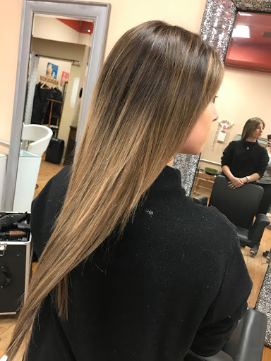 Hair Salon «Pure Salon», reviews and photos, 327 W Fayette St, Syracuse, NY 13202, USA