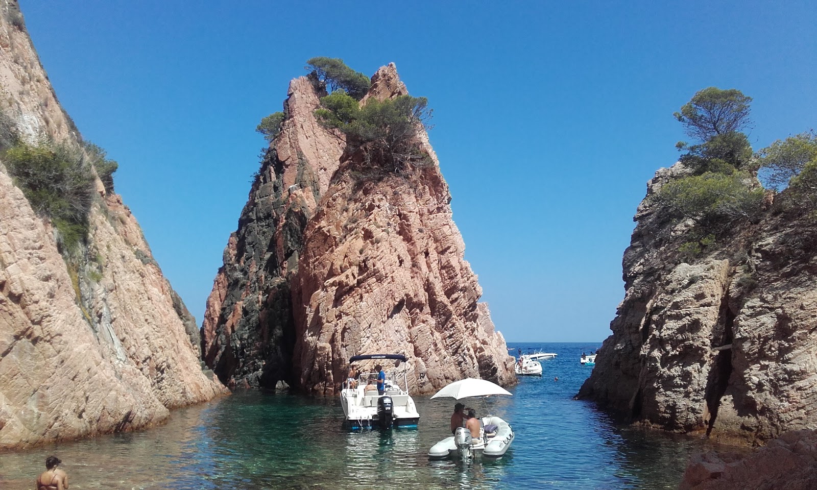 Foto di Cala Marquesa con molto pulito livello di pulizia