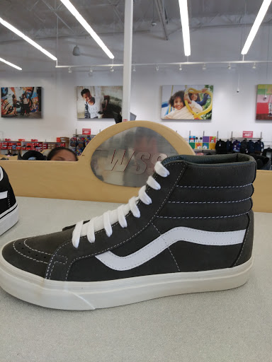 Shoe Store «WSS», reviews and photos, 1289 N Hacienda Blvd, La Puente, CA 91744, USA