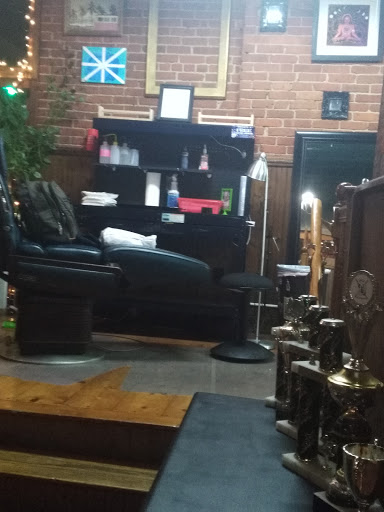 Tattoo Shop «Eminence Ink», reviews and photos, 877 Main St, Willimantic, CT 06226, USA