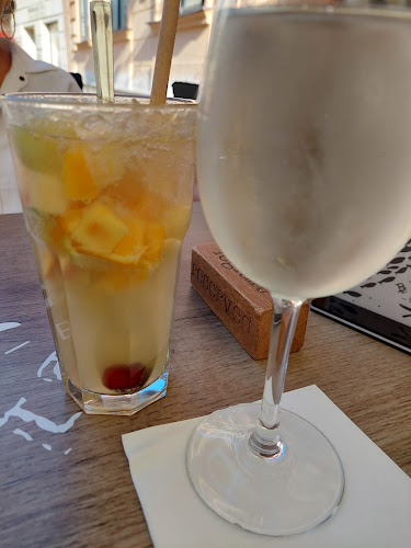 Blöff Bisztró - Étterem