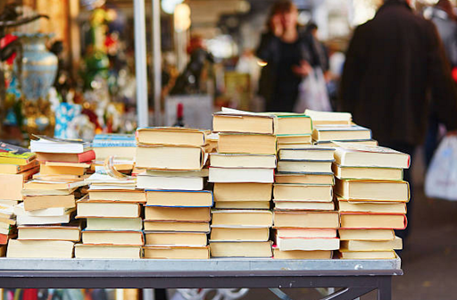 Used Book Store «Boomerang Books», reviews and photos, 6925 Greenback Ln, Citrus Heights, CA 95621, USA