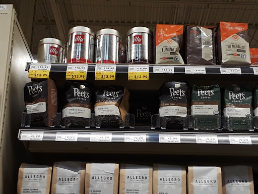 Grocery Store «Whole Foods Market», reviews and photos, 840 Willow Rd m, Northbrook, IL 60062, USA