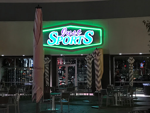 Just Sports, 21001 N Tatum Blvd #46, Phoenix, AZ 85050, USA, 