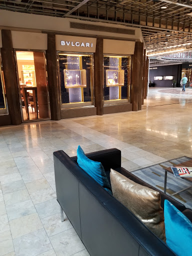 Shopping Mall «Scottsdale Fashion Square», reviews and photos, 7014 E Camelback Rd, Scottsdale, AZ 85251, USA