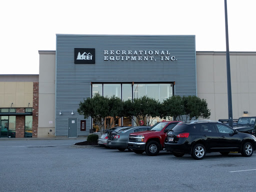 Camping Store «REI», reviews and photos, 1140 Woodruff Rd #400, Greenville, SC 29607, USA