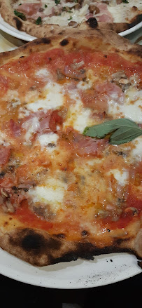 Prosciutto crudo du Pizzeria Madonnina Street Pizza à Bordeaux - n°4
