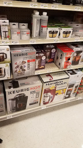 Supermarket «Giant Eagle Supermarket», reviews and photos, 2775 W Market St, Fairlawn, OH 44333, USA