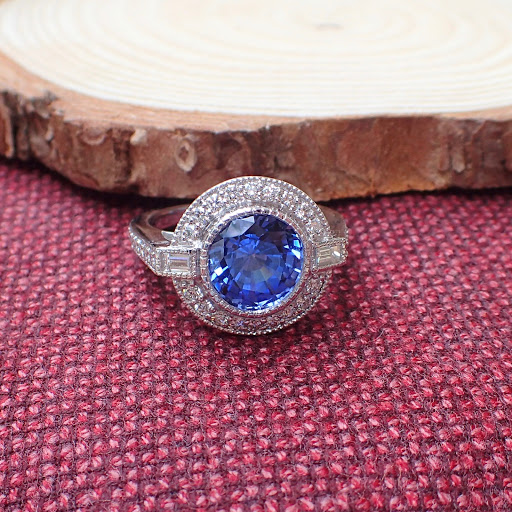 Jewelry Store «By Design Jewelers», reviews and photos, 1607 Ponce De Leon Blvd #106, Coral Gables, FL 33134, USA