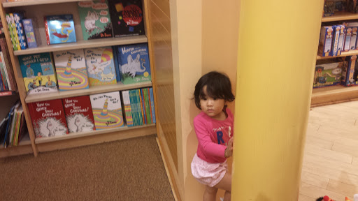 Book Store «Barnes & Noble», reviews and photos, 175 Glastonbury Blvd, Glastonbury, CT 06033, USA