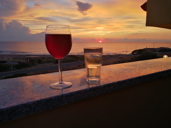 Plats et boissons Cottage AQUAMARE 09073 Porto Alabe