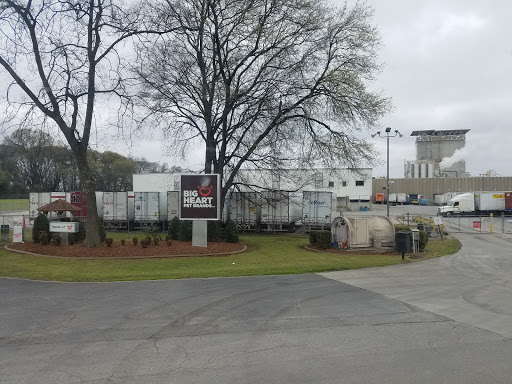 Pet Store «Big Heart Pet Brands», reviews and photos, 1200 Market St NE, Decatur, AL 35601, USA