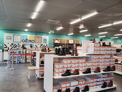 GEMO CHARTRES - BARJOUVILLE Chaussures et Vêtements ZONE ARTISANALE DE LA TORCHE, 8 Rue des Pierres Missigault, 28630 Barjouville, France