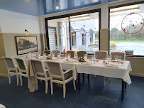 Atmosphère du Hôtel Restaurant Les 13 Assiettes à Le Val-Saint-Père - n°13