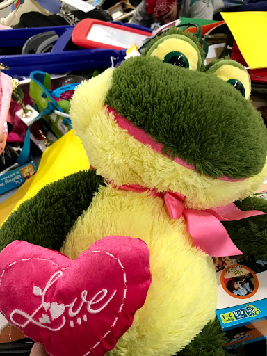 Thrift Store «Goodwill Outlet», reviews and photos, 1765 6th Ave S, Seattle, WA 98134, USA