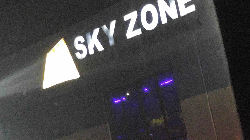 Amusement Center «Sky Zone Trampoline Park», reviews and photos, 1625 W 190th St, Gardena, CA 90248, USA