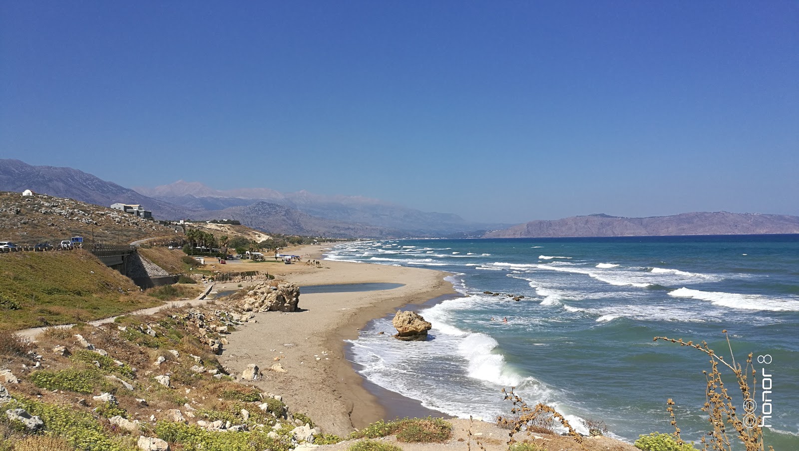 Episkopi beach的照片 带有明亮的沙子表面