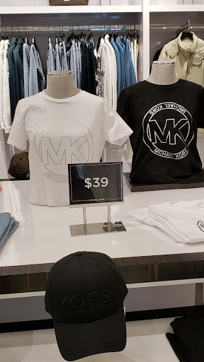 Fashion Accessories Store «Michael Kors», reviews and photos, 27 N Michigan Ave, Atlantic City, NJ 08401, USA