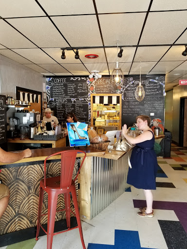 New American Restaurant «Bread Head Bistro», reviews and photos, 113 W 3rd St, Dover, OH 44622, USA
